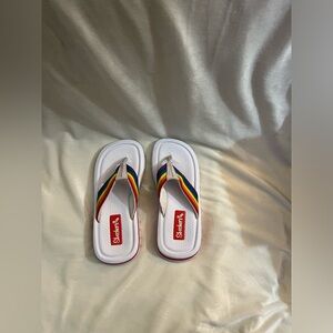 Sketchers Rainbow Flip Flops Size 8 beach comfortable sandal Y2K